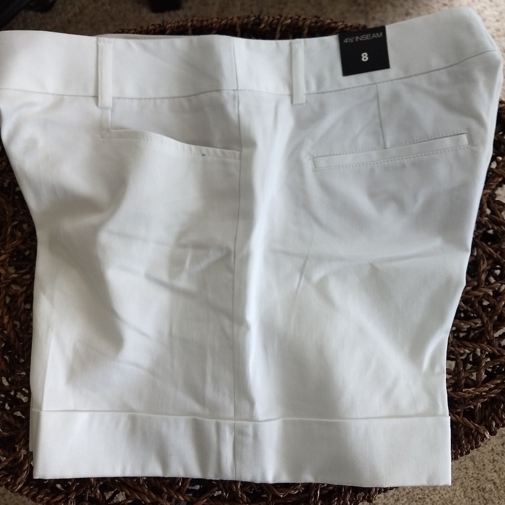 NWT White dress shorts